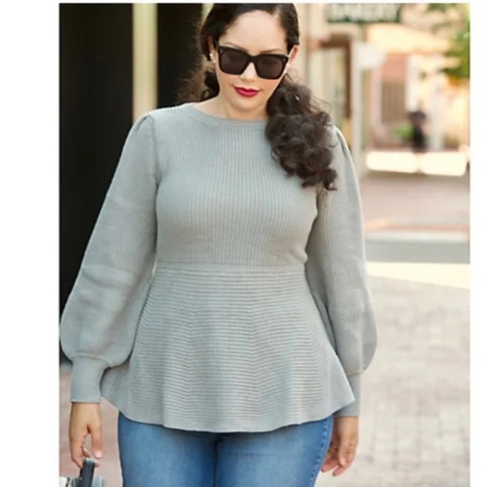 GIRL WITH CURVES Sweater Peplum Top A458127